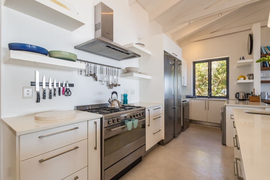 4 Bedroom Property for Sale in Plettenberg Bay Central Western Cape